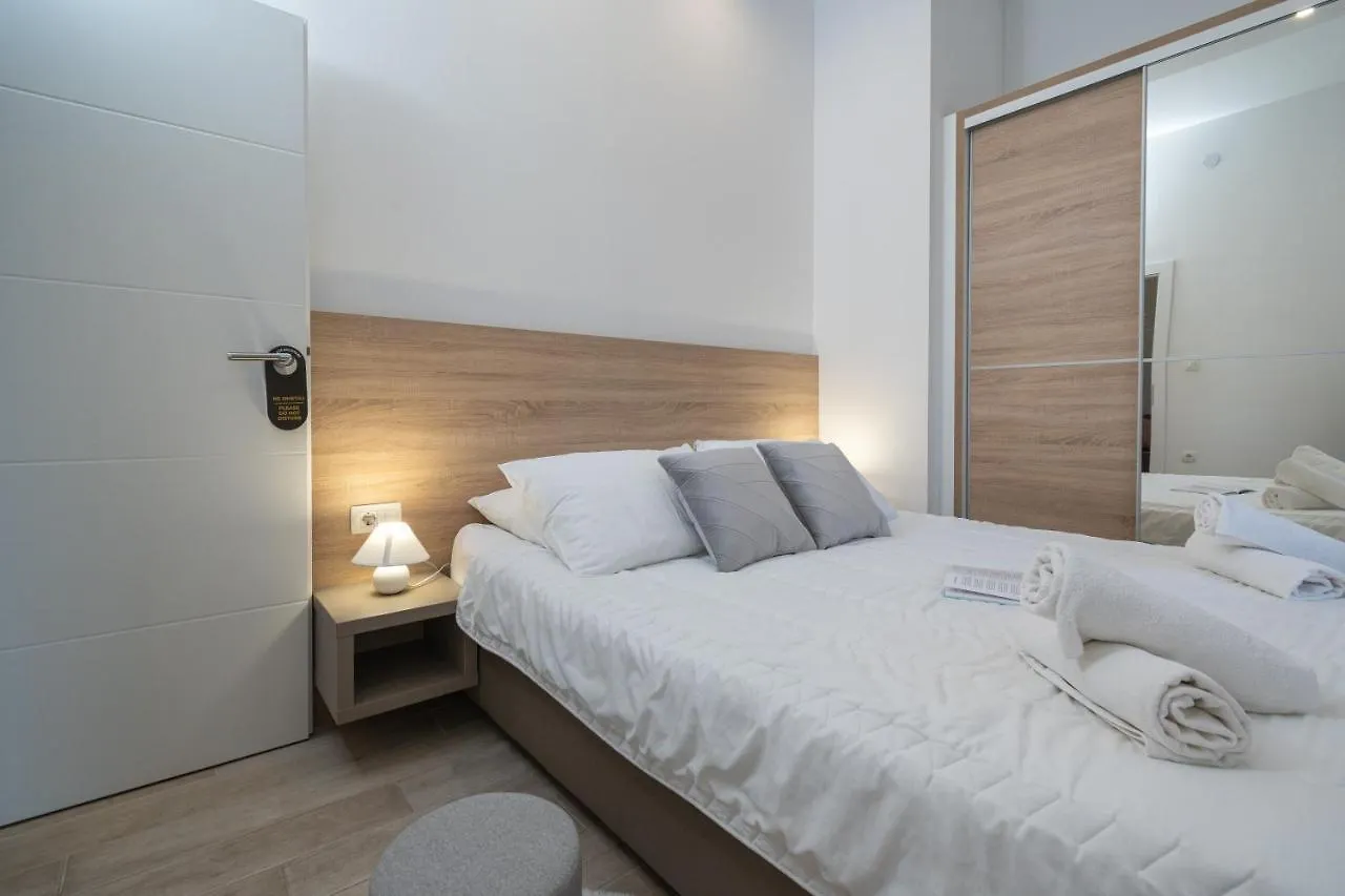Apartments Palace Kolovare Zadar